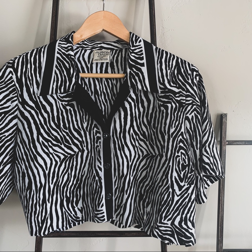 Vintage Cropped Zebra Blouse